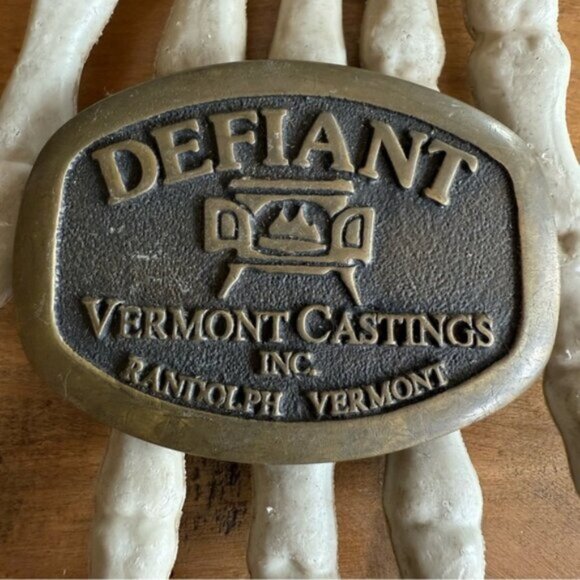 Vintage Other - Vintage 80s 1982 Defiant Wood Stove Brass Belt Buckle Made in USA ~ OS